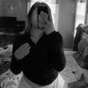 Meet your Posher, Leah